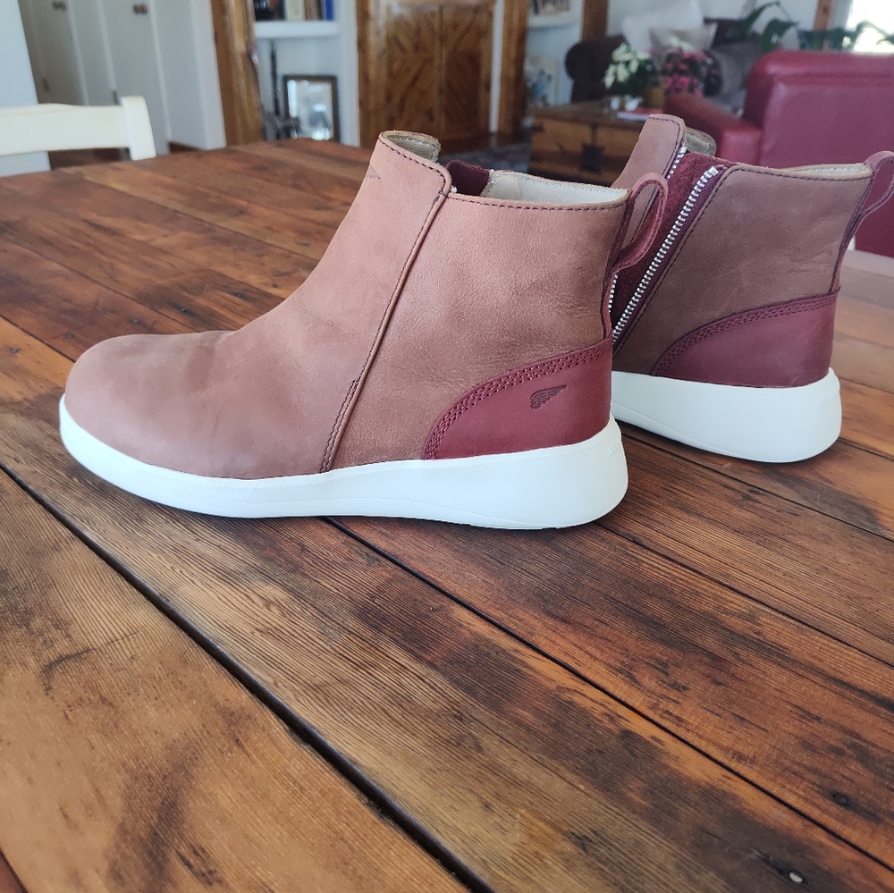 Red Wing ZERO-G LITE ExtraLight WOMEN'S US 7 D SIDE ZIP BOOT